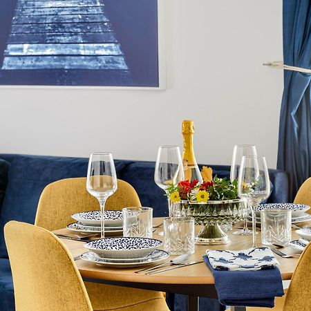 Ari Navy Apartment - High-End Residence อาราด ภายนอก รูปภาพ