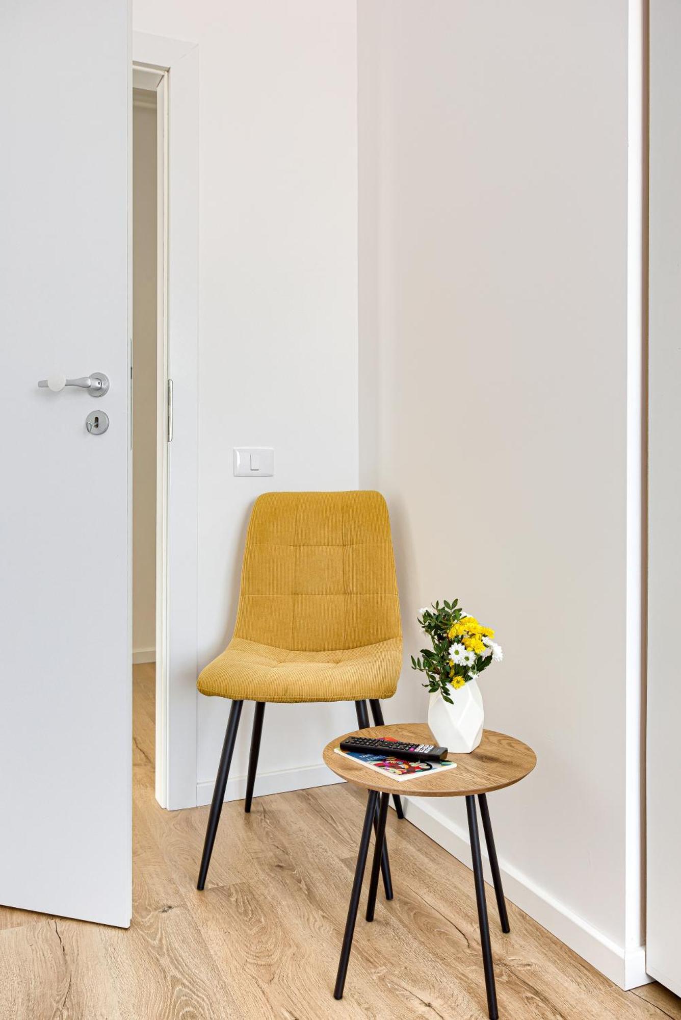 Ari Navy Apartment - High-End Residence อาราด ภายนอก รูปภาพ
