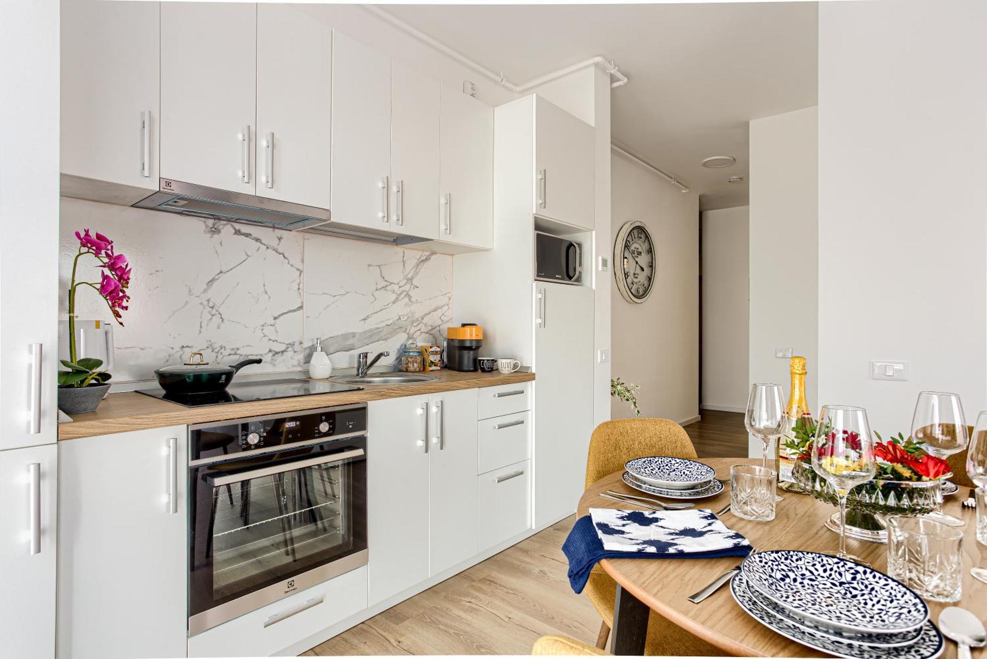 Ari Navy Apartment - High-End Residence อาราด ภายนอก รูปภาพ